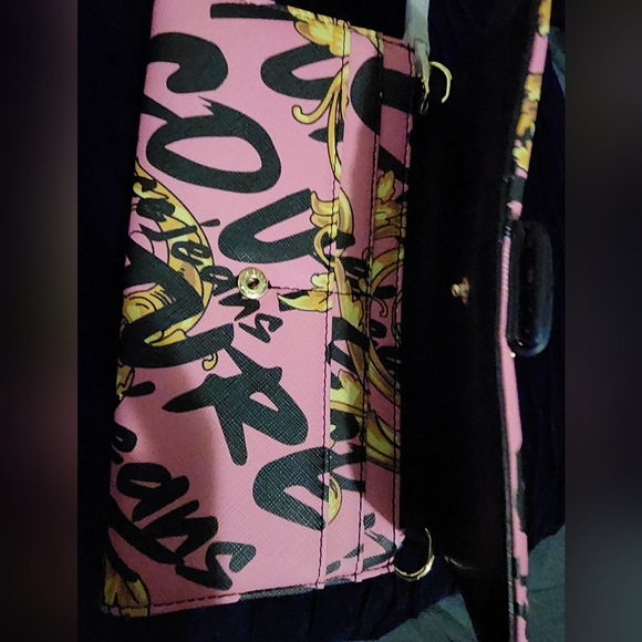 Authentic Versace Wallet Bag - Picture 15 of 17